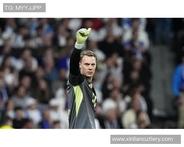 诺伊尔重伤缺席整季拜仁迅速求助德赫亚救急